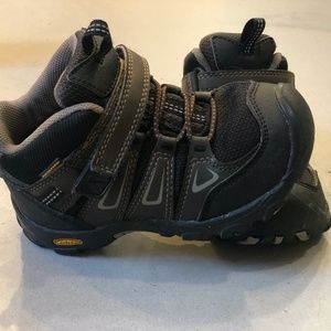 Keen hiking boots kids toddler size 10 10k brown waterproof unisex boy or girl
